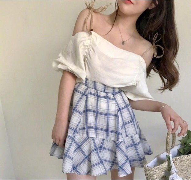 小性感女人味穿搭图片 10