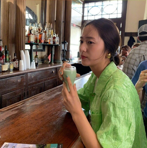 亚洲美女图片 韩国美女明星郑秀晶私服图片 13