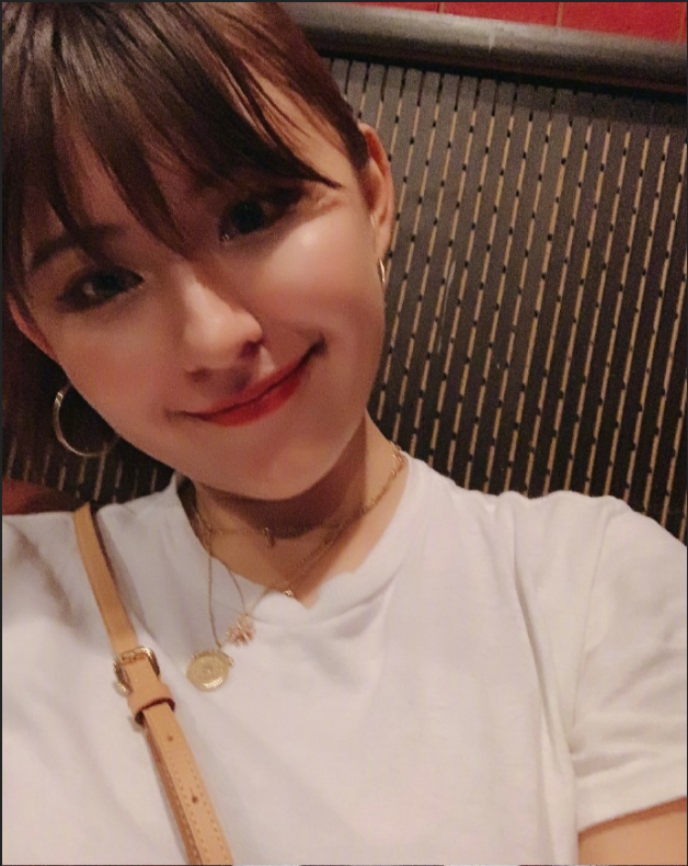 新疆美女图片 女明星热依扎自拍照图片 9