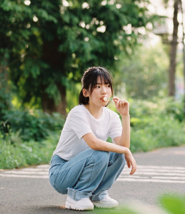 清纯美女生活照 短发女生唯美写真 3