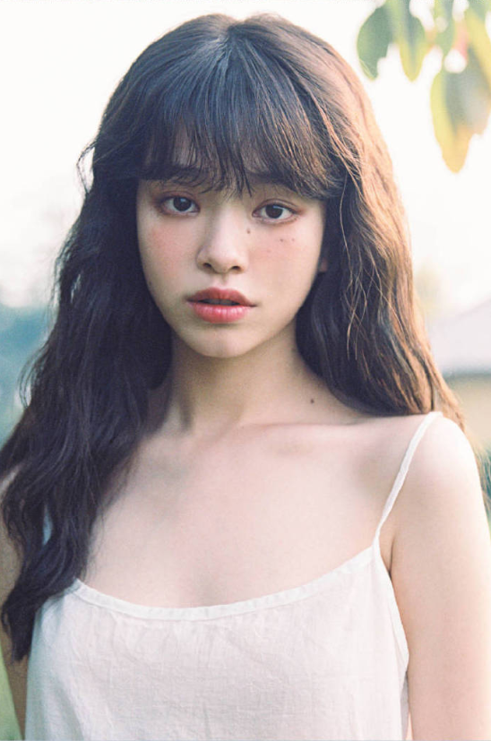 吊带美女图片 吊带连衣裙清纯美女写真图片 11