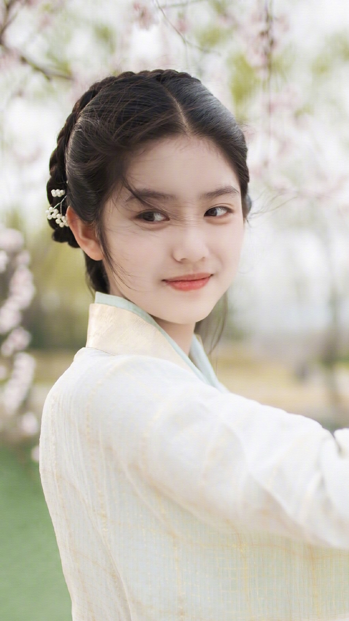 古装美女图片 小童星赵蕴卓古装图片 3