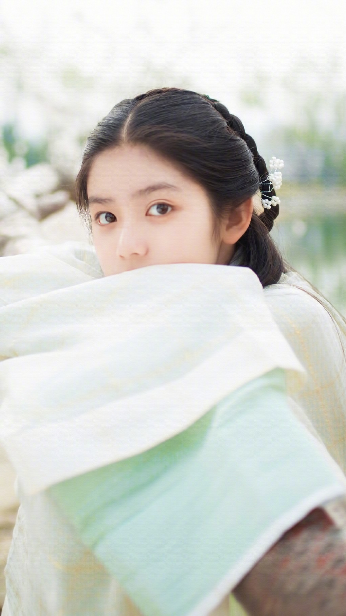 古装美女图片 小童星赵蕴卓古装图片 6