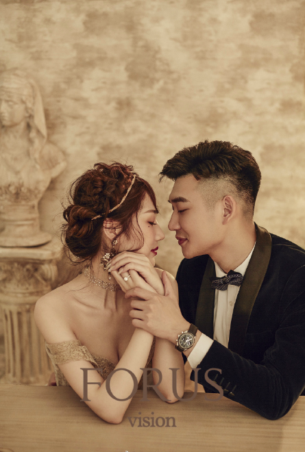 ForusVision复古风婚纱照图片 4