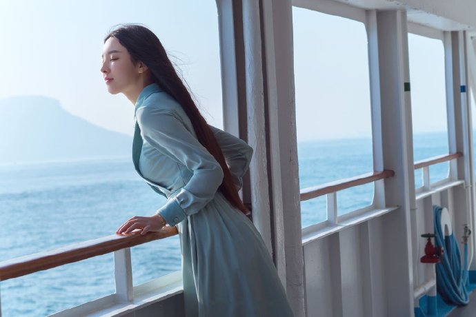 长直发宅男女神图片 清纯美女图片 4