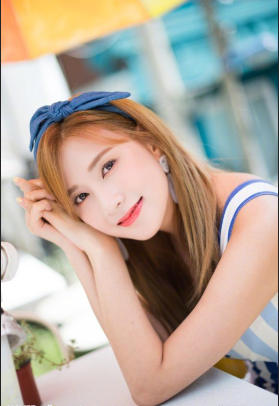 韩国女歌手吴夏荣高清照片 8