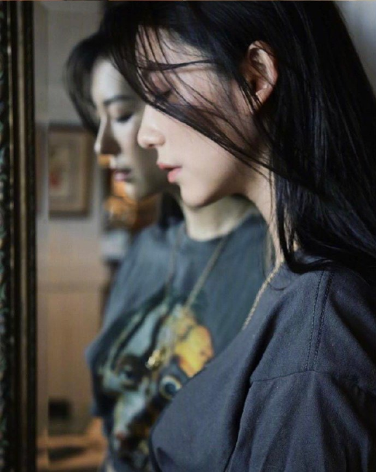 宅男女神Neenosleep自拍照图片 5