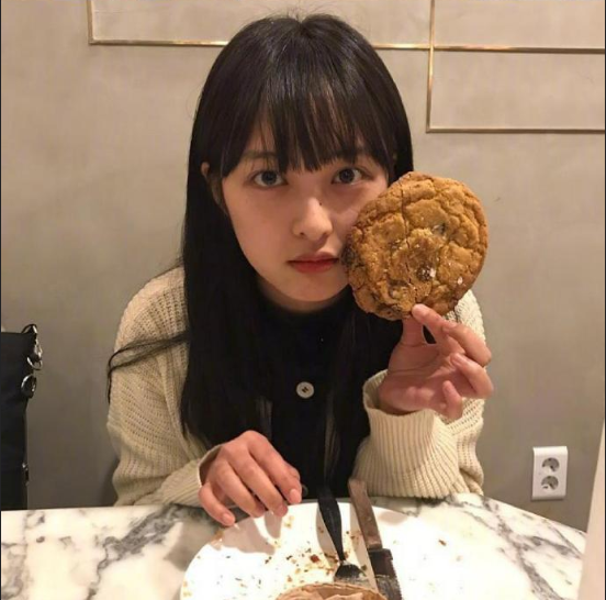 95后美女图片 韩国女演员金宝罗可爱图片 4