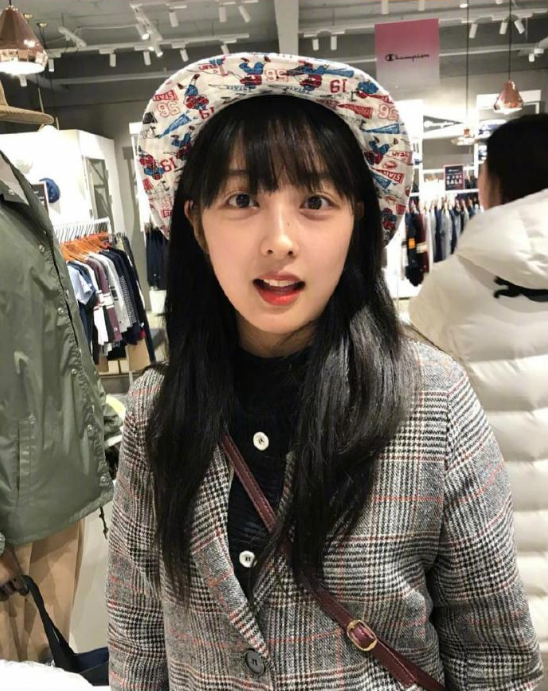 95后美女图片 韩国女演员金宝罗可爱图片 6