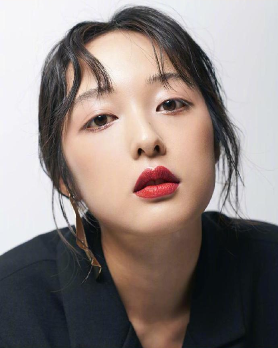 95后美女图片 韩国女演员金宝罗可爱图片 9