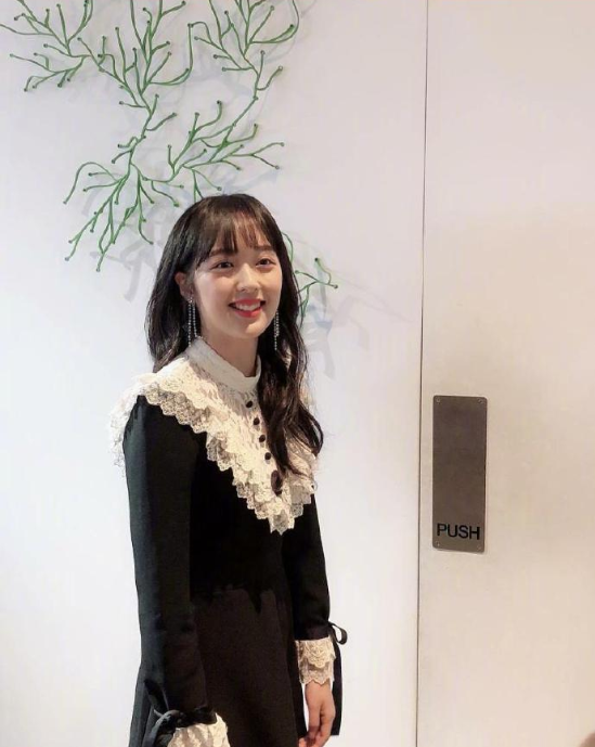 95后美女图片 韩国女演员金宝罗可爱图片 10