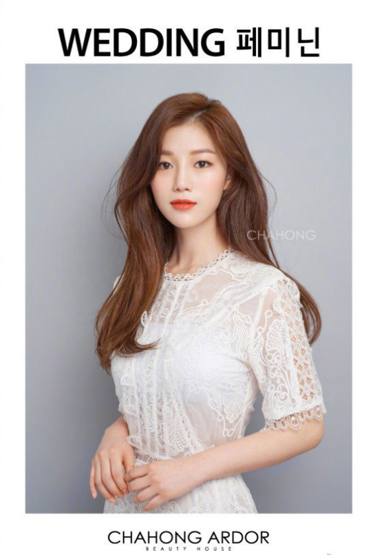 韩式婚纱照新娘发型图片 16
