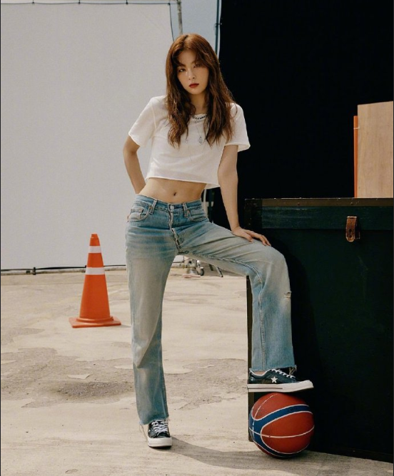 韩国美女图片 韩国女歌手姜涩琪Converse广告图片 6
