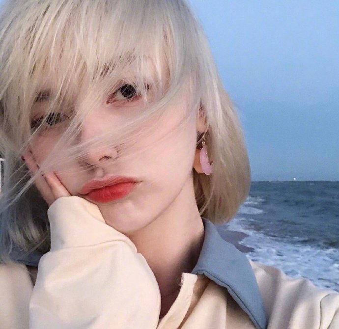 混血美女图片 混血女孩maria好好看的小姐姐图片 4