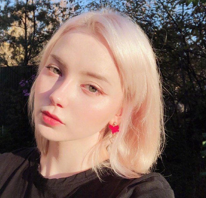 混血美女图片 混血女孩maria好好看的小姐姐图片 8