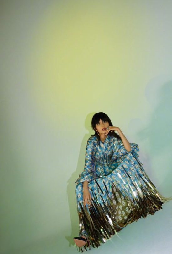 大陆女歌手刘惜君新单曲《无尽》宣传大片解锁 7