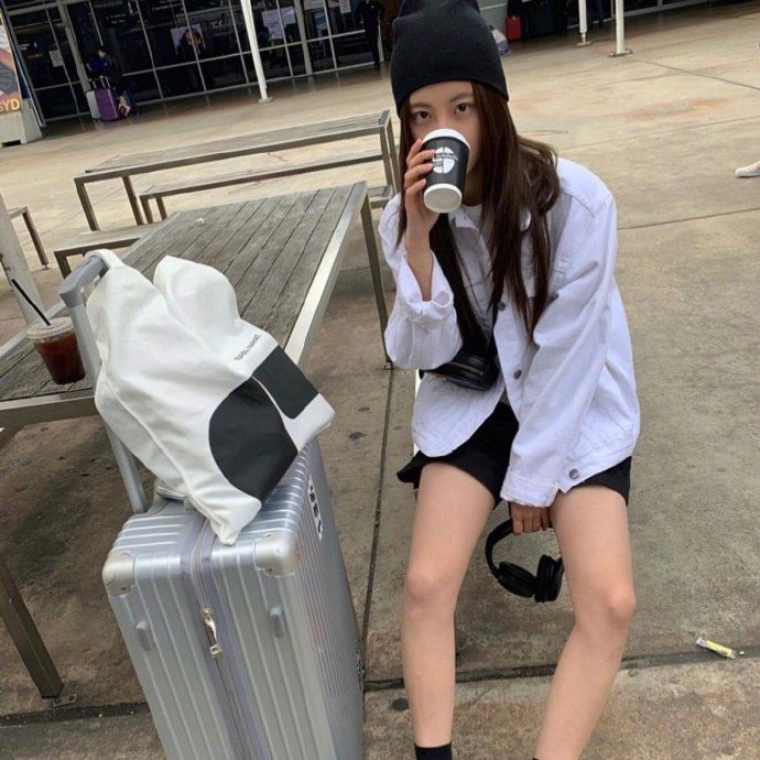 微信头像女生图片 酷酷的女生头像图片 6