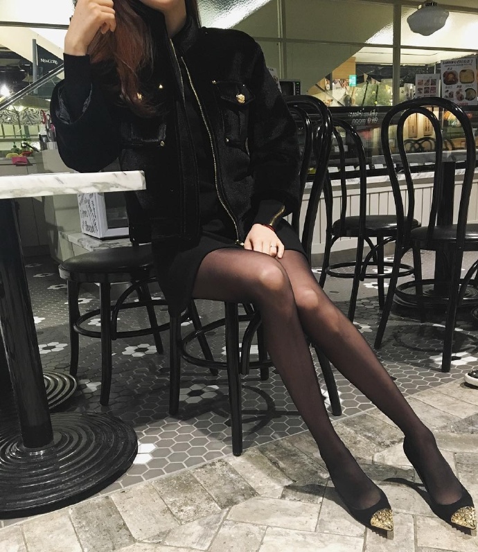 身材超级好的极品美女图片 3
