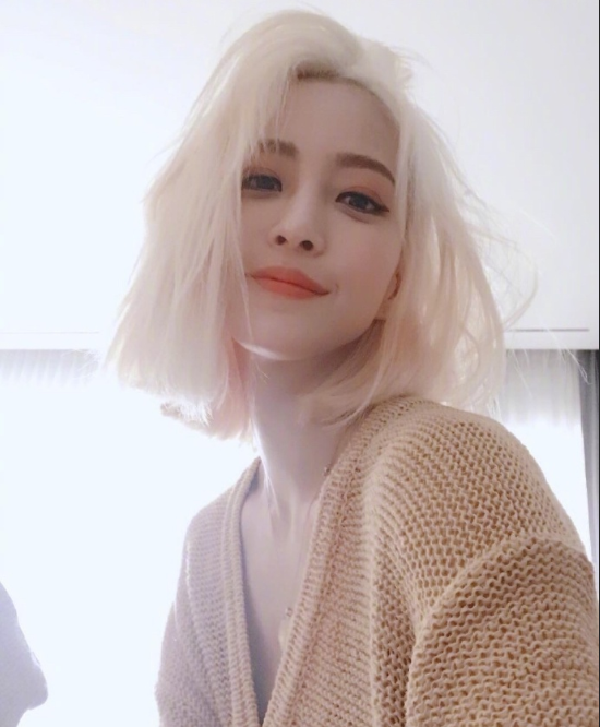 韩国美女图片 韩国女明星冻龄女神韩艺瑟图片 13
