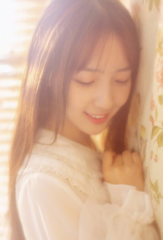 北电清纯校花美女鹿依luna写真美图 7