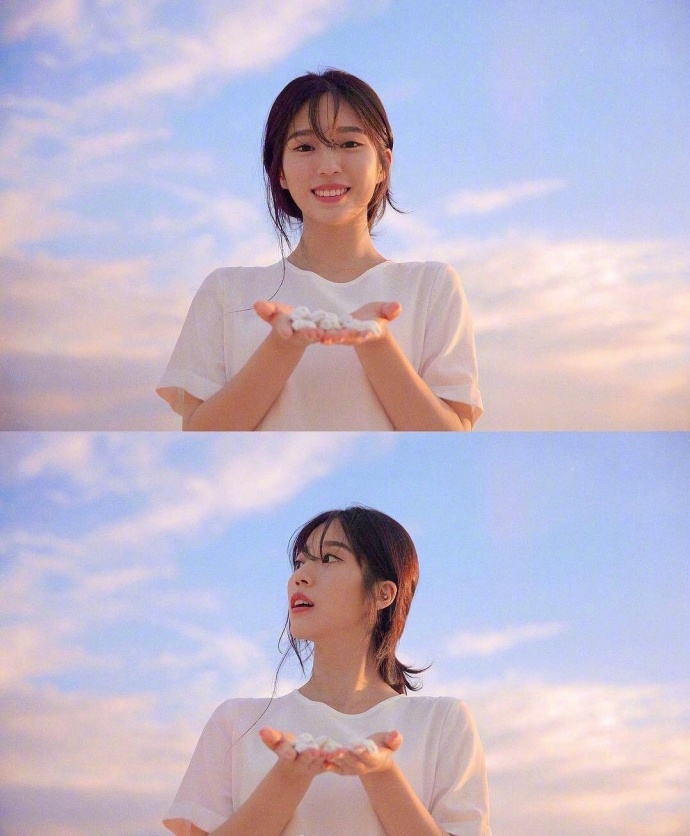 韩国女生两宫格拍照姿势图片 韩国美女图片​​