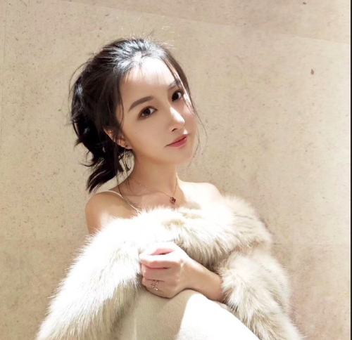 女神级清纯校花美女图片 4