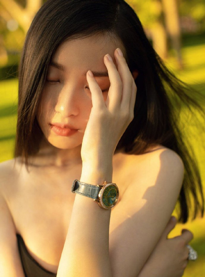 中国美女图片 女明星倪妮抹胸长裙尽显优雅气质 7