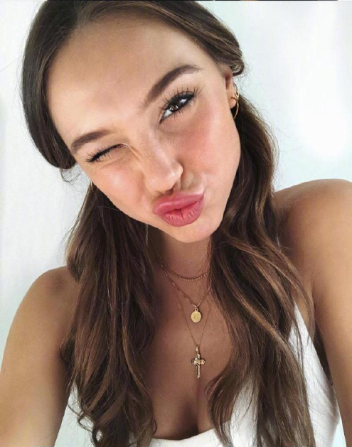 美国美女图片 模特Alexis Ren 甜美私房照 6