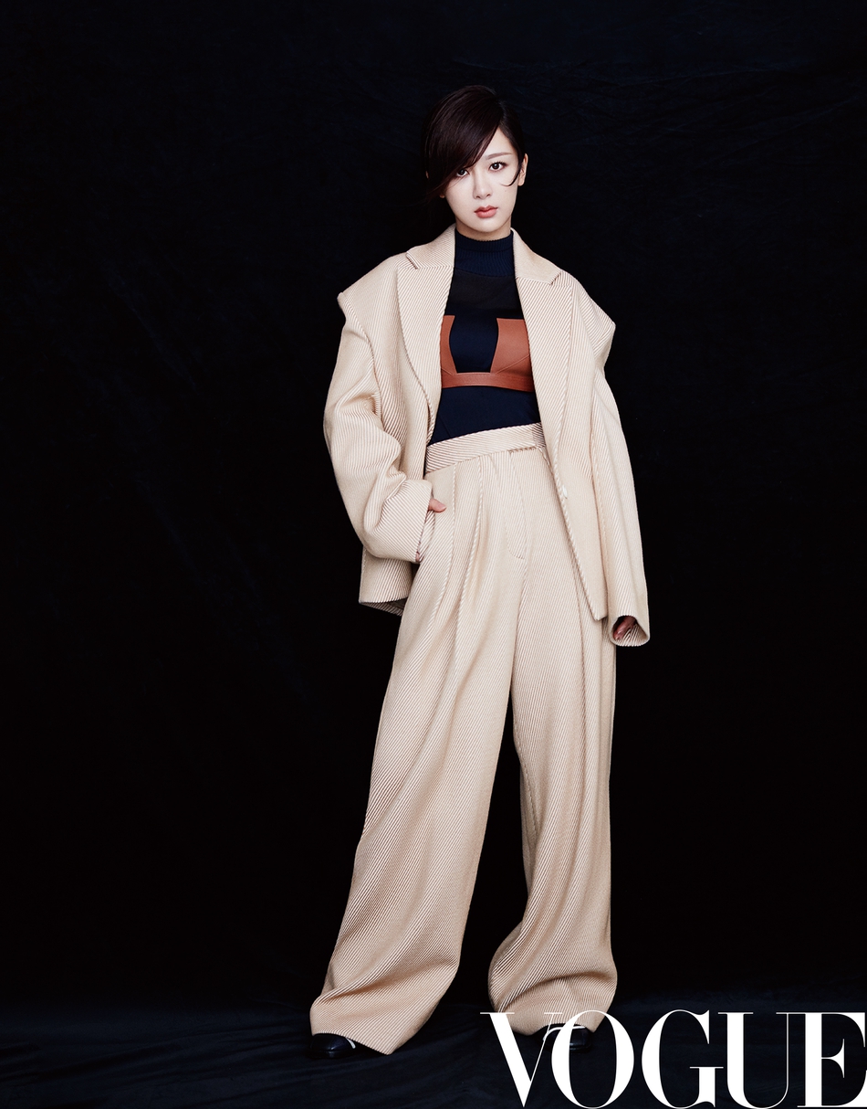 实力派演员美女图片 小猴子杨紫《VOGUE服饰与美 5
