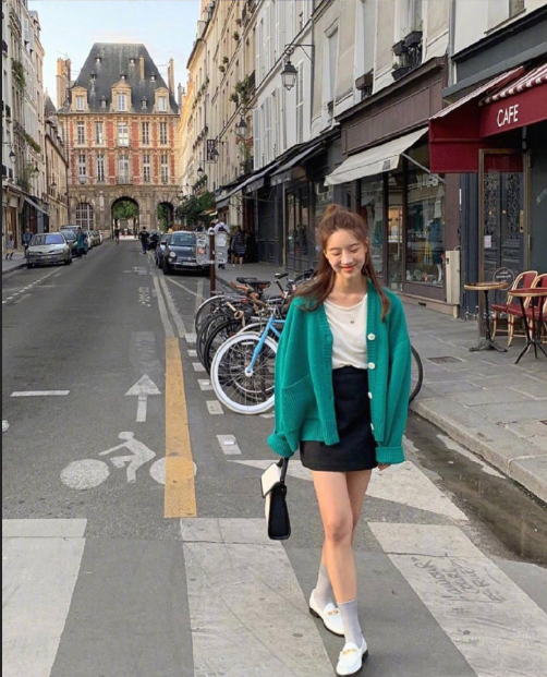 清纯美女图片 时尚美女全秀琳旅行穿搭图片 2