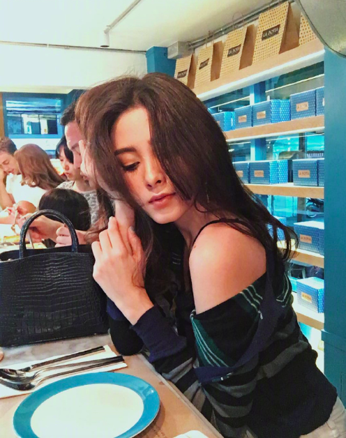 德泰混血美女milly kirn图片 9
