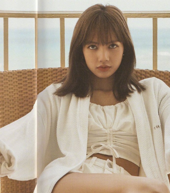 韩国女团BLACKPINK成员Lisa夏威夷写真特辑 4