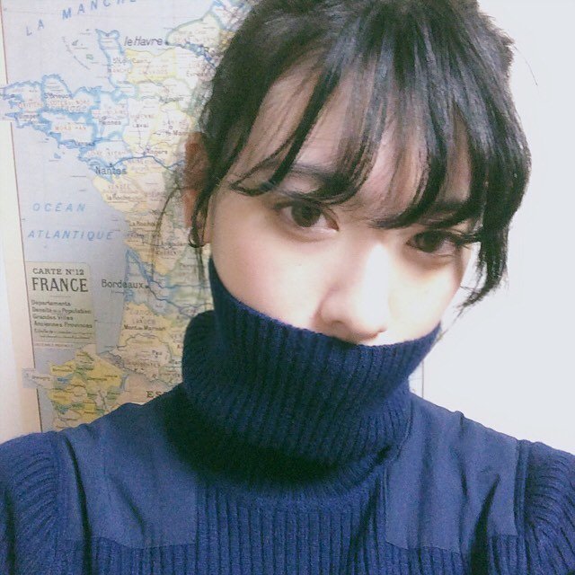 日本美女模特三吉彩花生活自拍照图片 8