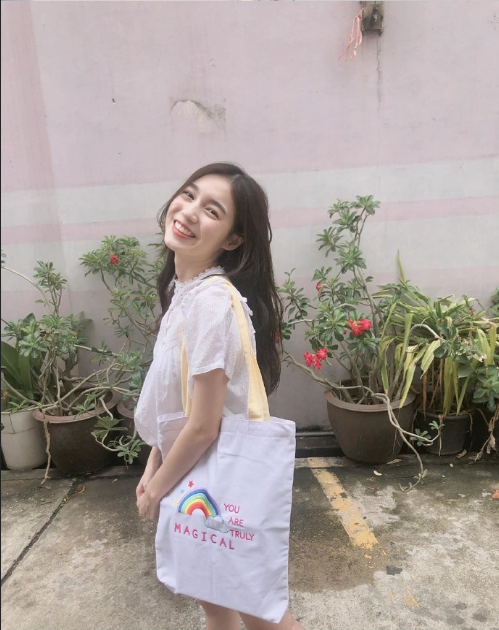 泰国美女图片 甜美女孩Love Pattranite图片 4