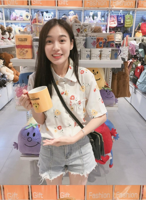 泰国美女图片 甜美女孩Love Pattranite图片 5