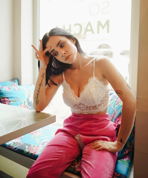 欧美美女私房照Giulia Penna图片 9