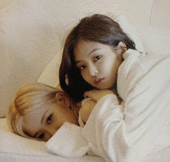 韩国美女图片 女团BLACKPINK rose朴彩英夏威夷写真 4