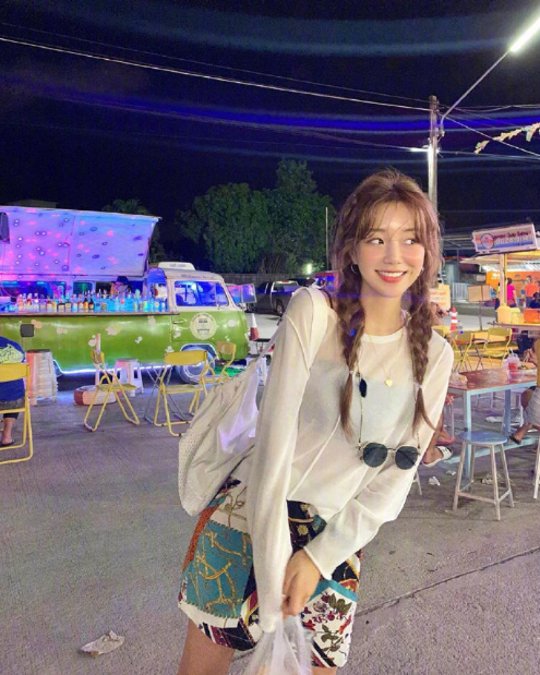 清纯美女图片 小清新美女旅游拍照姿势get 7