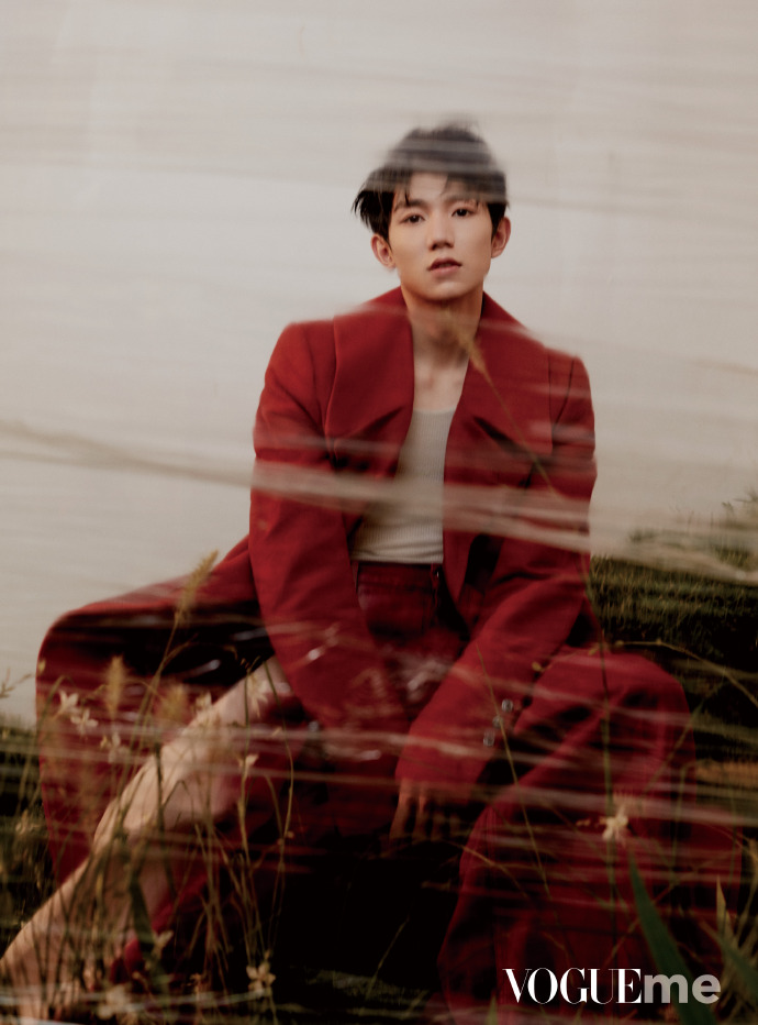 中国明星TFBOYS王源欧阳娜娜《vogueme》封面图片 5