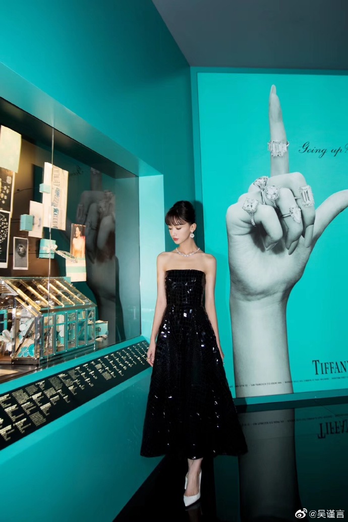 北京美女图片 90后女明星吴谨言蒂芙尼展览图片 5