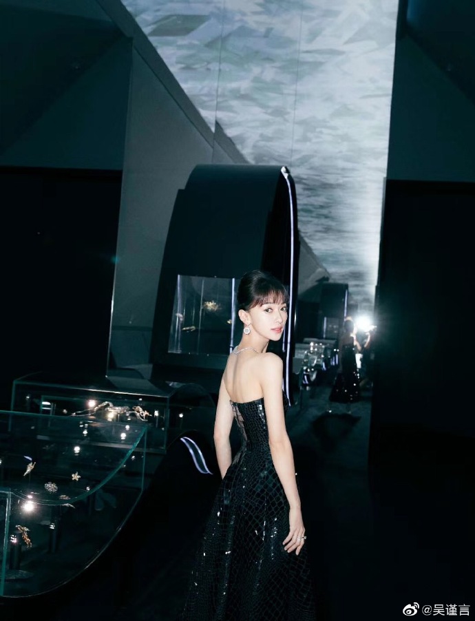 北京美女图片 90后女明星吴谨言蒂芙尼展览图片 7