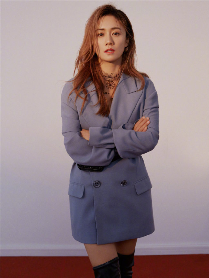 湖南美女图片 中国女星刘芸最新时尚大片 2