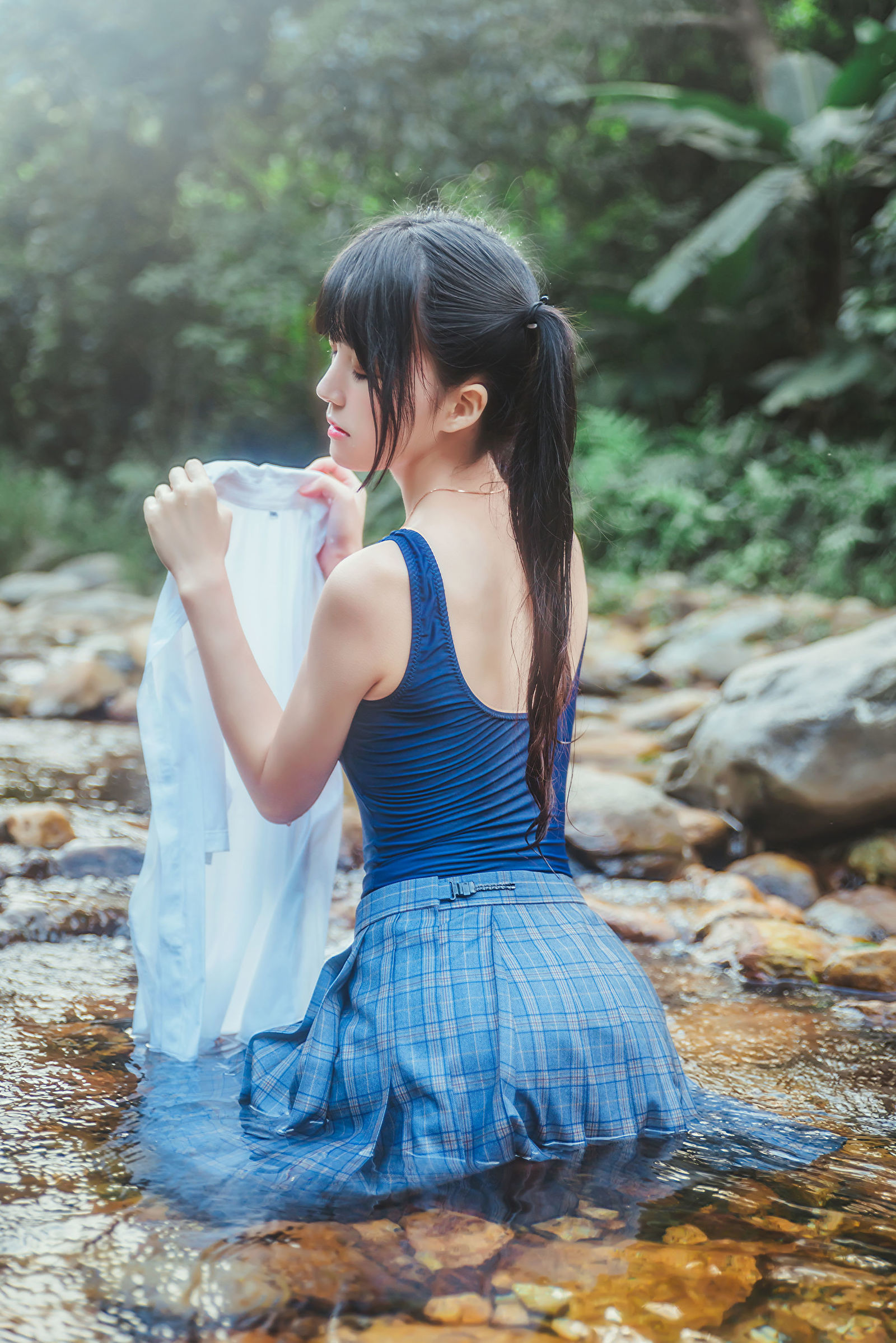 清纯美少女桜桃喵戏水图片 8