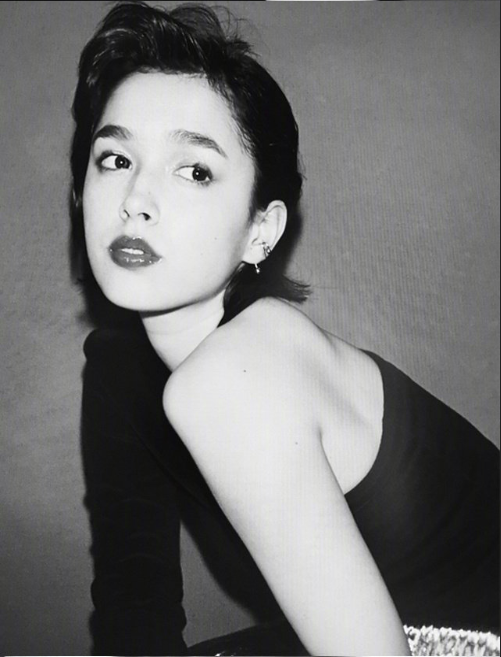混血美女平面模特Mala Morgan黑白复古图片 5