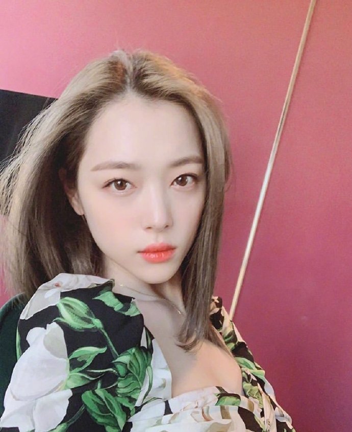 韩国美女图片 明星美女雪莉自拍照图片 8