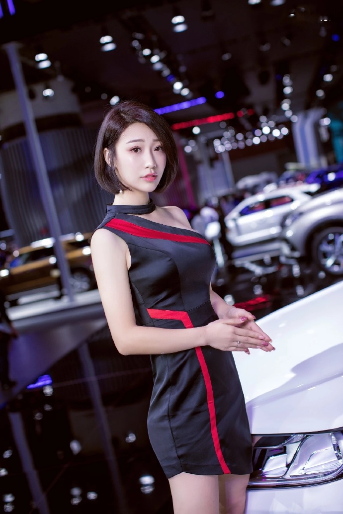 清纯mm美女车模图片 4