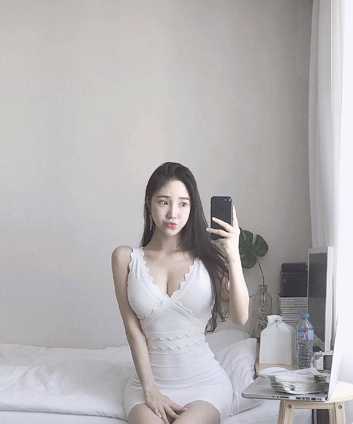 男人喜欢女人羡慕的小蛮腰自拍mm美女图片 8