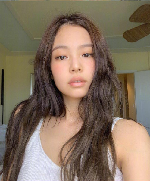 韩国美女图片 人间香奈儿Jennie金智妮图片 8