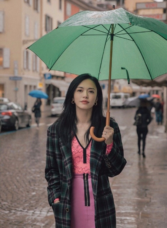 中国明星美女姚晨意大利旅游街拍图片 7