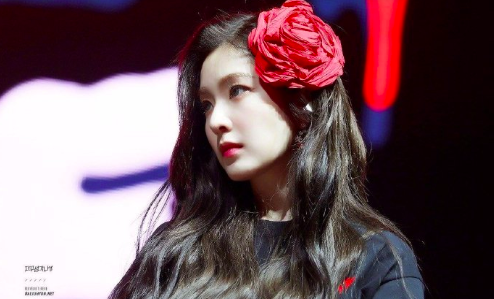 韩国美女图片 韩国女团Red Velvet裴珠泫Irene侧颜图 3